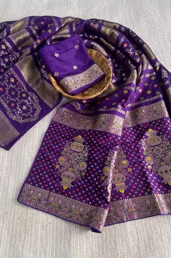Purple Color Purely Hand Daying Chinya Tisu Viscose Khaddi Crepe Georgette Saree