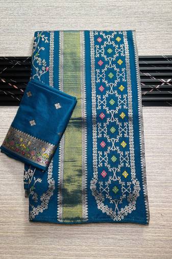 Blue Color Purely Hand Daying Chinya Tisu Viscose Khaddi Crepe Georgette Saree