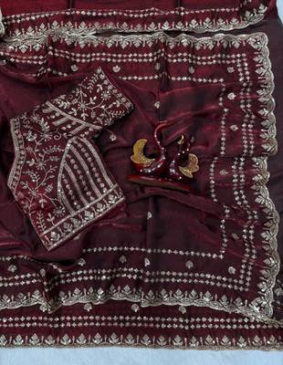 maroon silk saree with sequins zari work 3