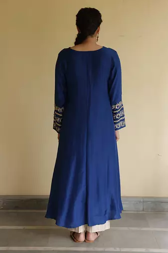 Blue embroidered silk kurta set