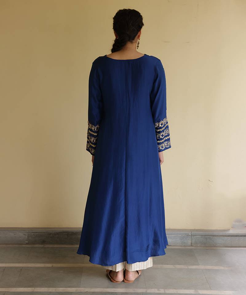 Blue embroidered silk kurta set