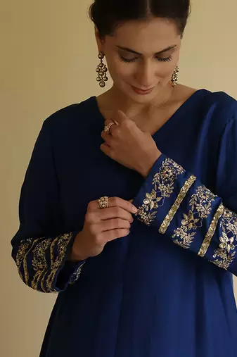 Blue embroidered silk kurta set