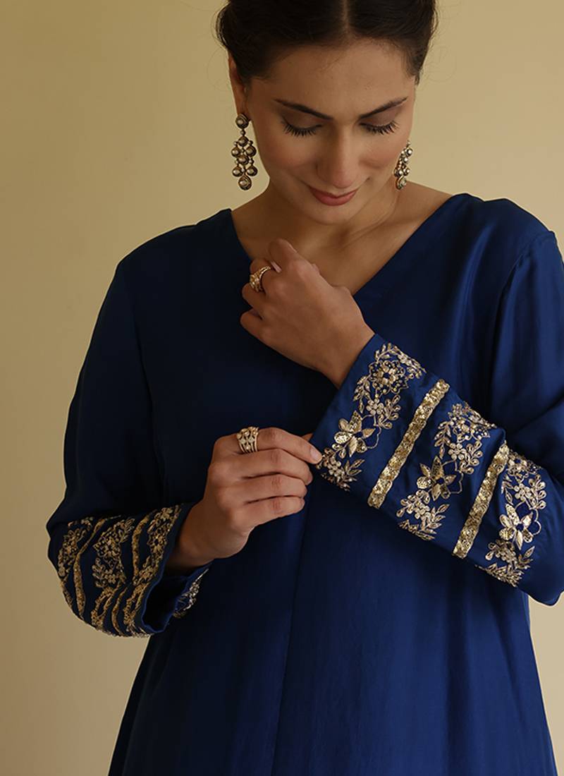 Blue embroidered silk kurta set