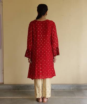 Red embroidered silk kurta set 3