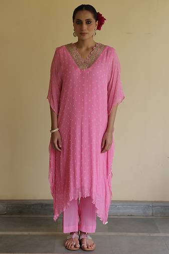 Pink embroidered chiffon kaftan