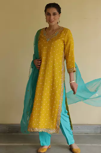 Yellow embroidered chiffon kurta set