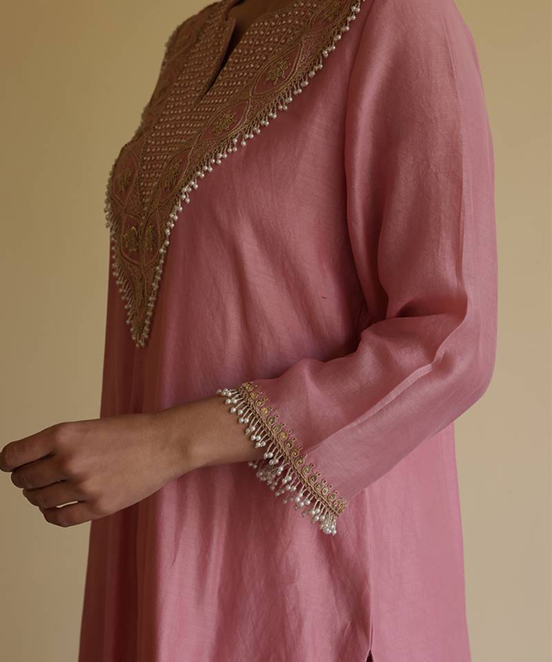 Pink embroidered chanderi kurta set