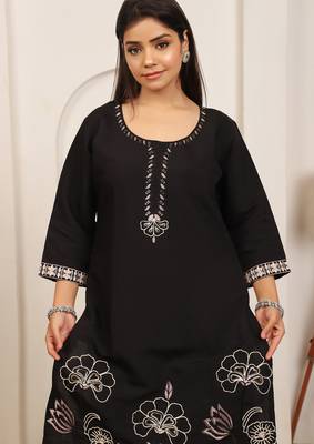 Black embroidery work cotton blend kurta trousers with dupatta. 4