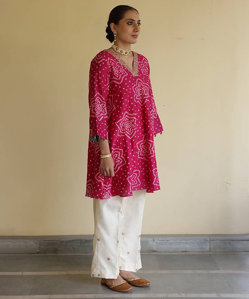 Magenta embroidered chanderi kurta set