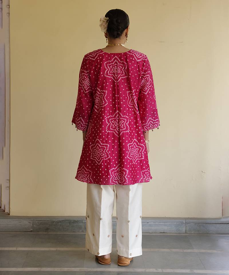 Magenta embroidered chanderi kurta set