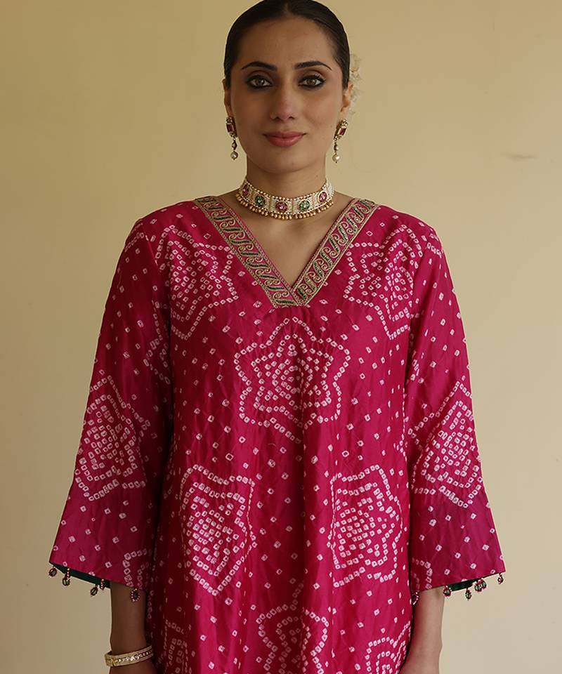 Magenta embroidered chanderi kurta set