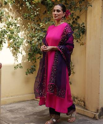 Pink silk kurta set 1