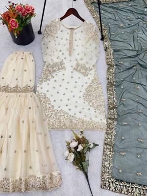 Ivory and emerald green ethnic ensemble 2