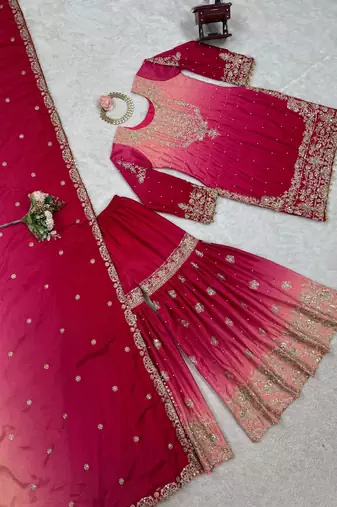 Blush pink embellished kurta setfuchsia pink hand-embroidered ethnic set