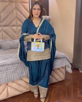 Teal blue embroidered  salwar kameez set 2