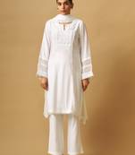 Classic white viscose rayon kurta set with organza dupatta
