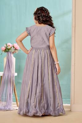 Grey resham work art silk a line lehenga choli dupatta 5