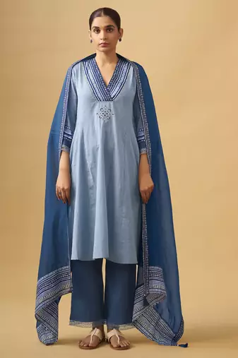 Blue elegant cotton slub kurta set with fine embroidery