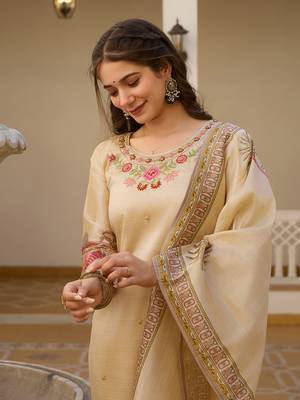Women's cream viscose silk sequin embroidered kurta pant set with printed silk dupatta 4