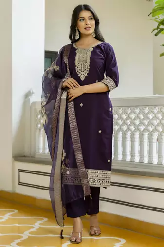 Women's wine viscose chanderi silk kurta pant set with organza dupatta