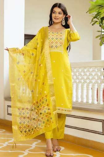 Women's yellow viscose shimar silk kurta pant set with organza dupatt