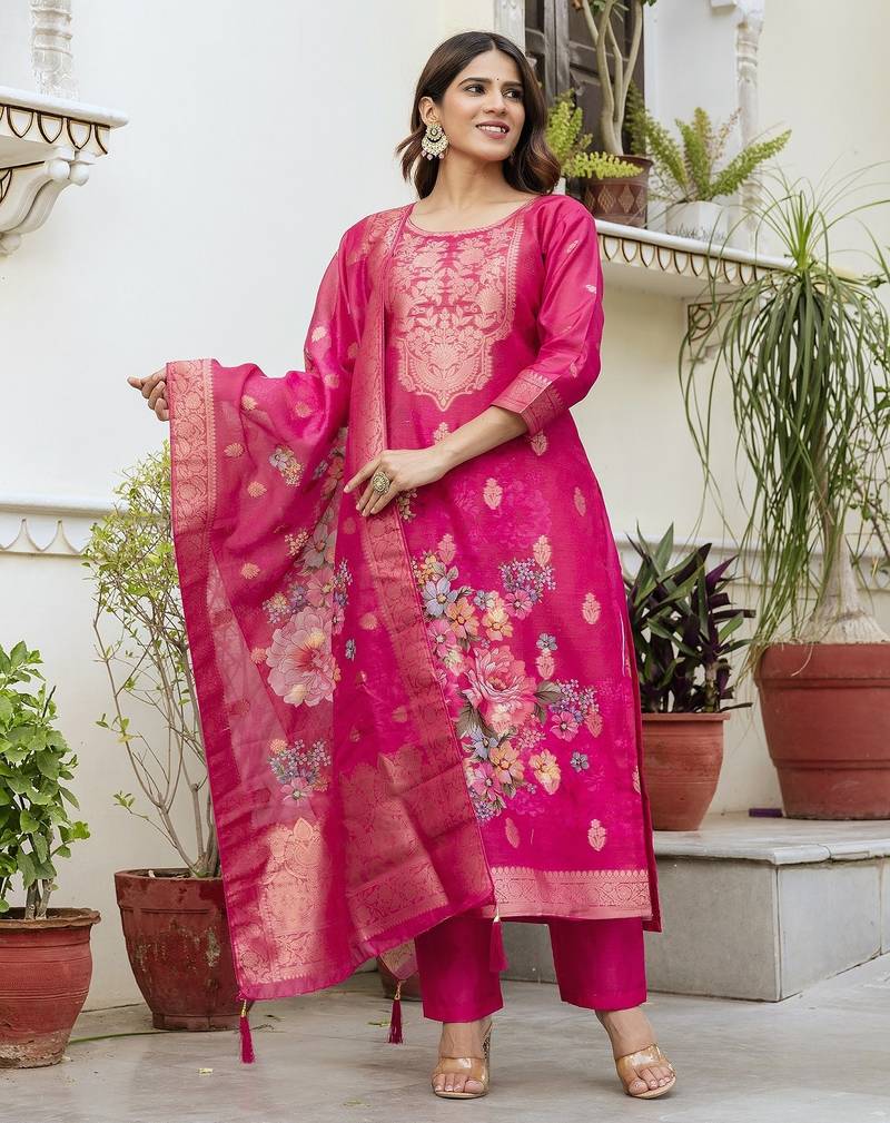 Women's pink chanderi cotton silk embroidered kurta pant set with jacquard dupatta