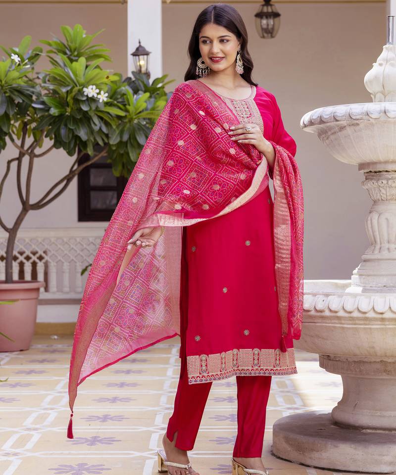 Women's pink viscose chanderi silk kurta pant set with organza dupatta