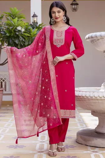 Women's pink viscose chanderi silk kurta pant set with organza dupatta