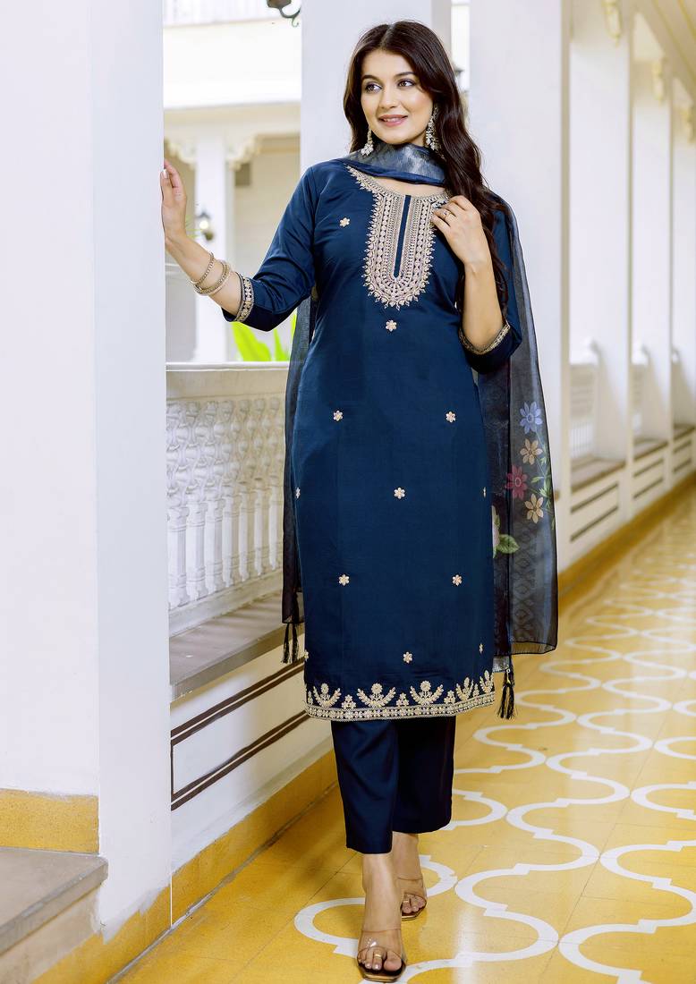 Women's navy blue viscose chanderi silk kurta pant set with organza dupatta