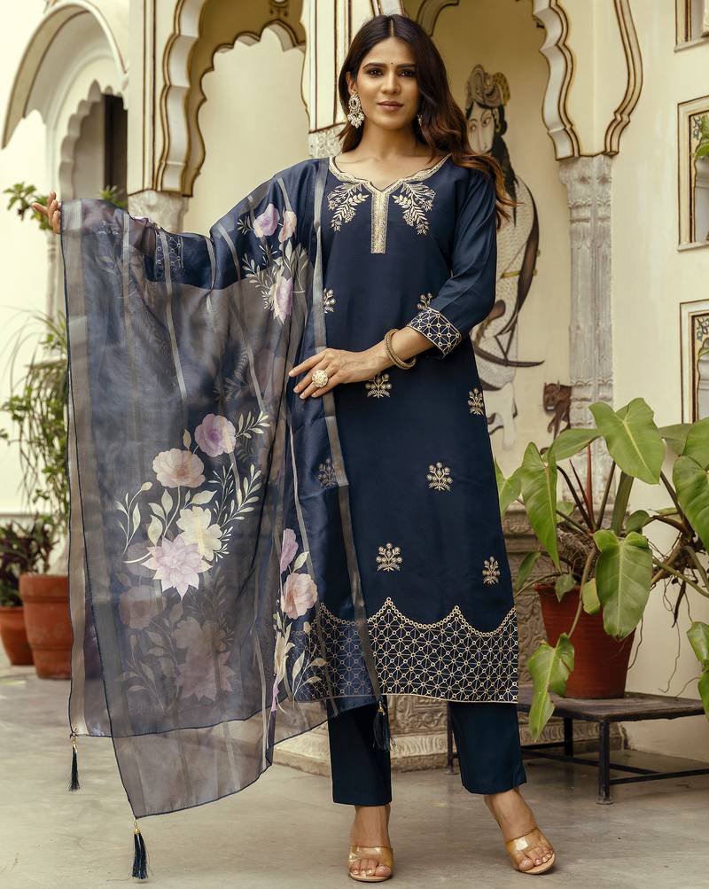 Women's navy blue viscose chanderi silk embroidered kurta pant set with jacquard organza dupatta