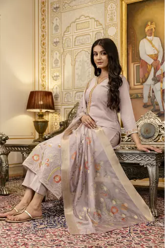 Women's lavender viscose silk embroidered kurta pant set with jacquard organza dupatta