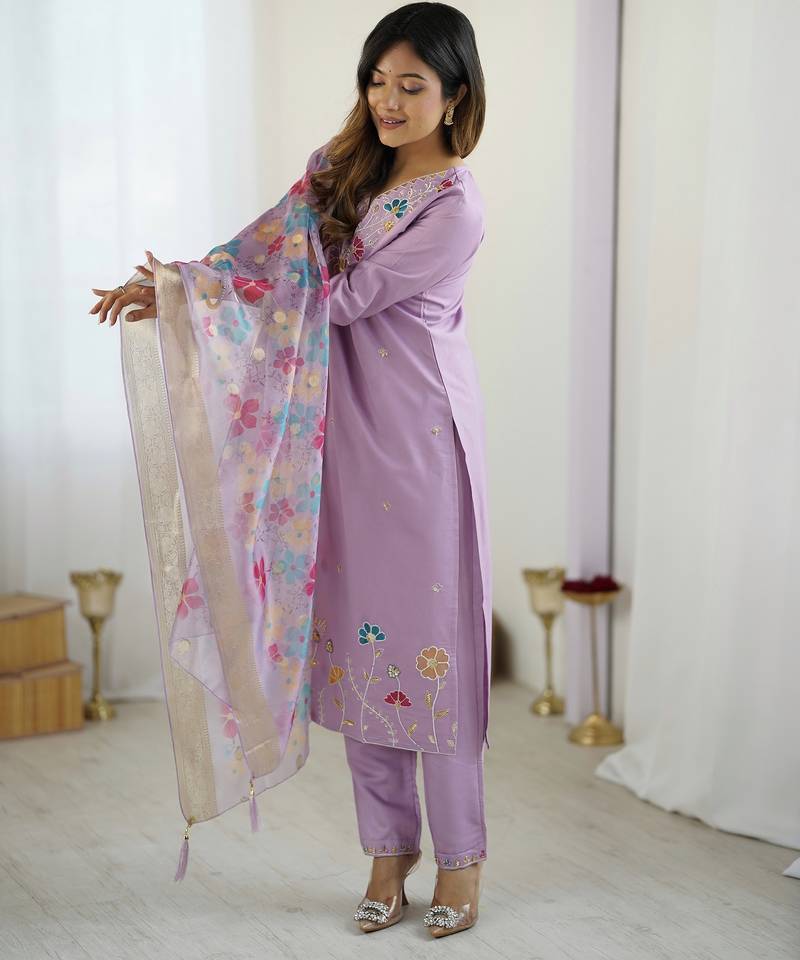Women's lavender viscose silk sequin stone embroidered kurta pant set with organza dupatta