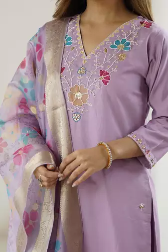 Women's lavender viscose silk sequin stone embroidered kurta pant set with organza dupatta
