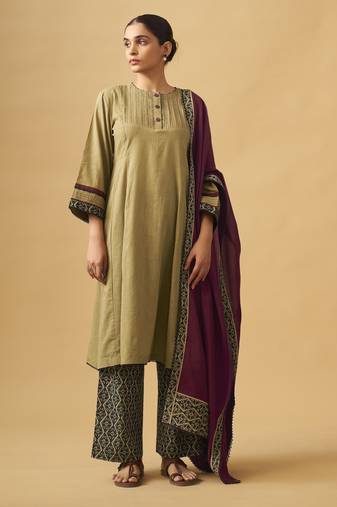 Classic mustard cotton kurta set with printed bottoms