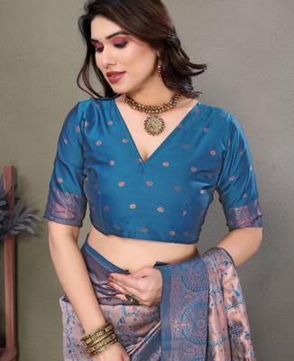 peach sky silk blend banarasi saree with unstitched blouse piece 5