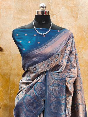 peach sky silk blend banarasi saree with unstitched blouse piece 2