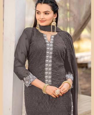  grey georgette intricate thread worked ethnic dress material set with bottom & dupatta 3