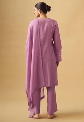 Modern ethnic viscose rayon set with sheer dupatta 3