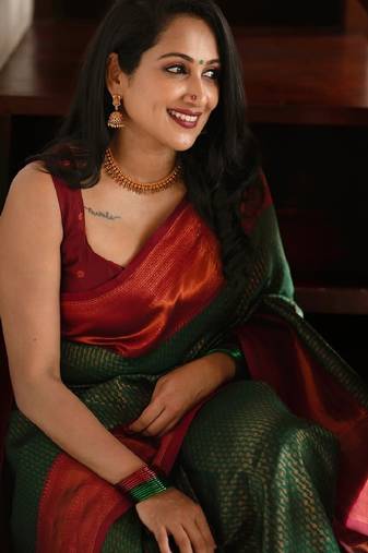 grren red  soft art silk blend banarasi jacuard work designer party wear saree with unstitched blouse piece