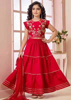 Red zari work art silk a line lehenga choli dupatta 3