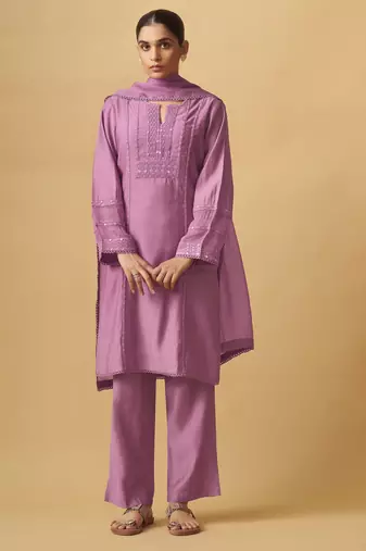 Modern ethnic viscose rayon set with sheer dupatta