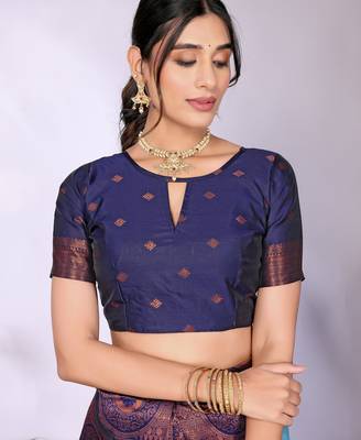 sky blue silk blend banarasi saree with unstitched blouse piece 5