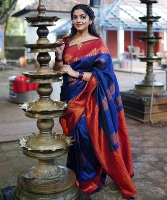 neavy blue red silk blend banarasi saree with unstitched blouse piece 2