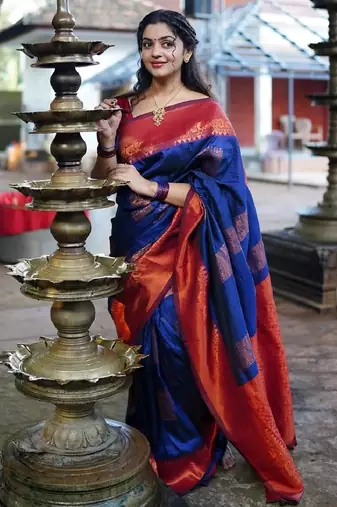 Neavy blue red soft silk blend banarasi jacuard work designer party wear saree with unstitched blouse piece