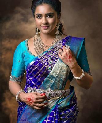 blue sky silk blend banarasi saree with unstitched blouse piece 5