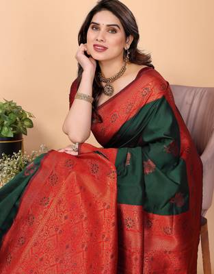 green red silk blend banarasi saree with unstitched blouse piece 4
