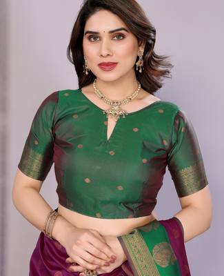 purpe green silk blend banarasi saree with unstitched blouse piece 5