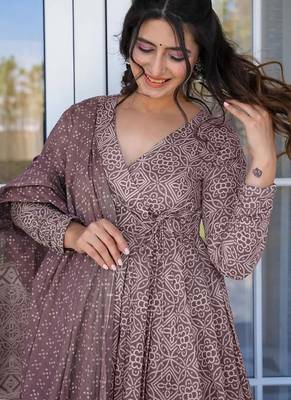 Onion pink pure muslin digital printed designer salwar suit 3