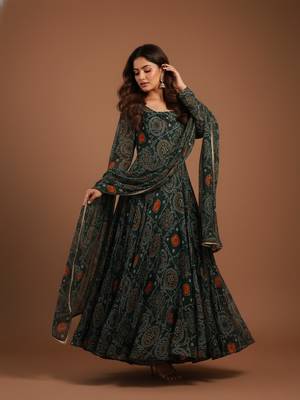 Green printed pure chiffon salwar suit 2