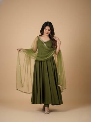 Mehendi embroidered pure silk salwar suit 2